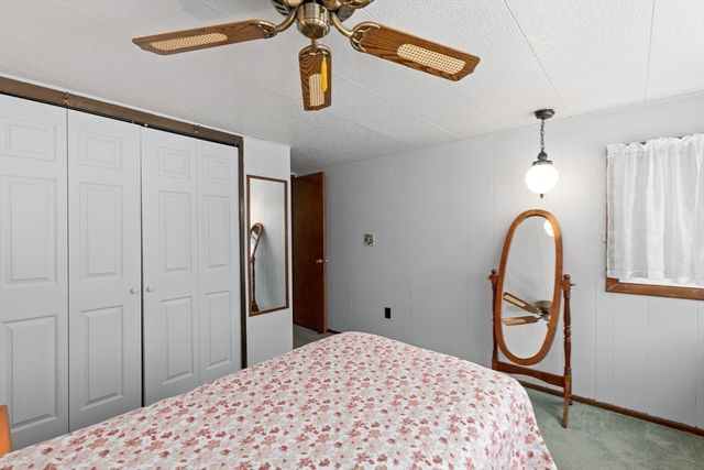 129 Pilgrim Tr, Plymouth, MA 02360