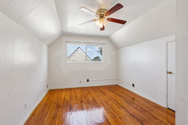 483 Heathcliff Drive, Pacifica, CA 94044