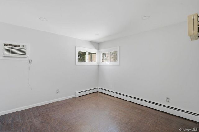 56 Summer Lane, Hicksville, NY 11801