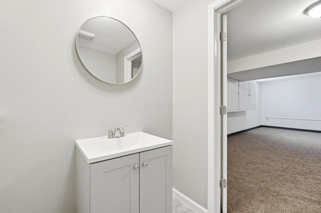 6819 Brooklyn Heights Road, Westerville, OH 43081