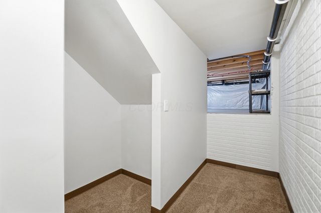 6819 Brooklyn Heights Road, Westerville, OH 43081