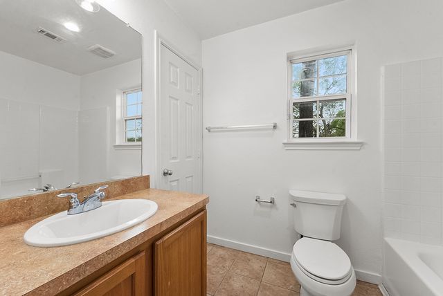 2714 Stephenson Drive, Dallas, TX 75215