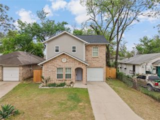 2714 Stephenson Drive, Dallas, TX 75215