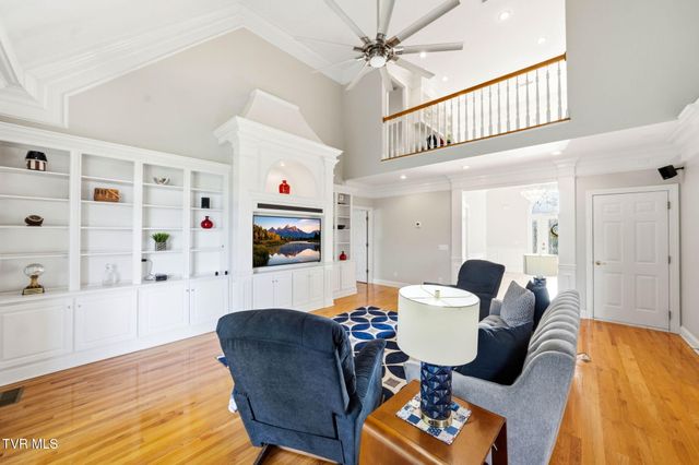 122 Chestnut Ridge Drive, Jonesborough, TN 37659