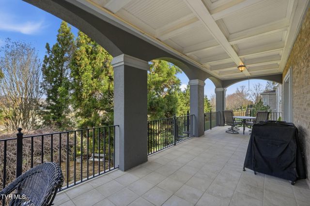 122 Chestnut Ridge Drive, Jonesborough, TN 37659