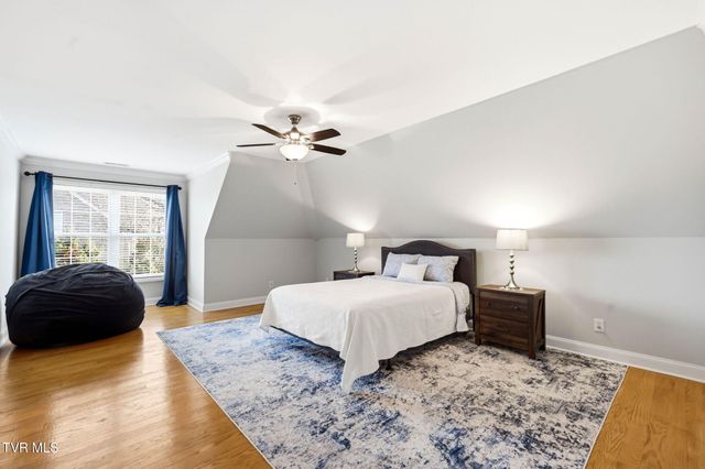 122 Chestnut Ridge Drive, Jonesborough, TN 37659