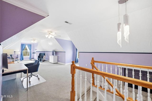 122 Chestnut Ridge Drive, Jonesborough, TN 37659