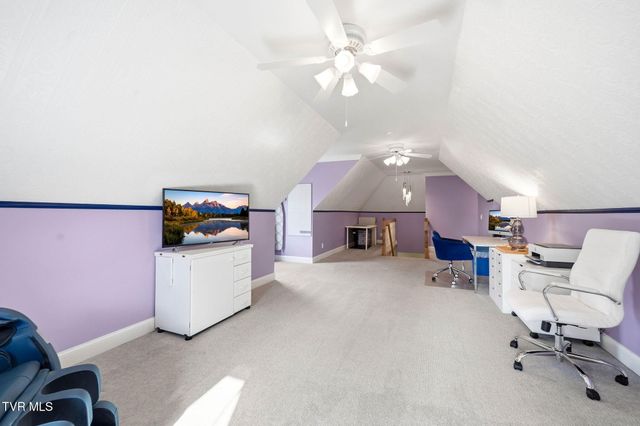 122 Chestnut Ridge Drive, Jonesborough, TN 37659