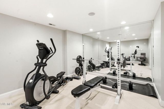 122 Chestnut Ridge Drive, Jonesborough, TN 37659