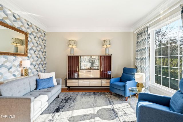 122 Chestnut Ridge Drive, Jonesborough, TN 37659