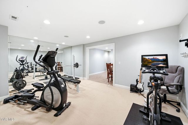 122 Chestnut Ridge Drive, Jonesborough, TN 37659