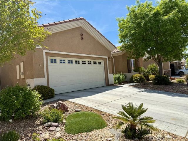 10485 Nobleton Road, Apple Valley, CA 92308
