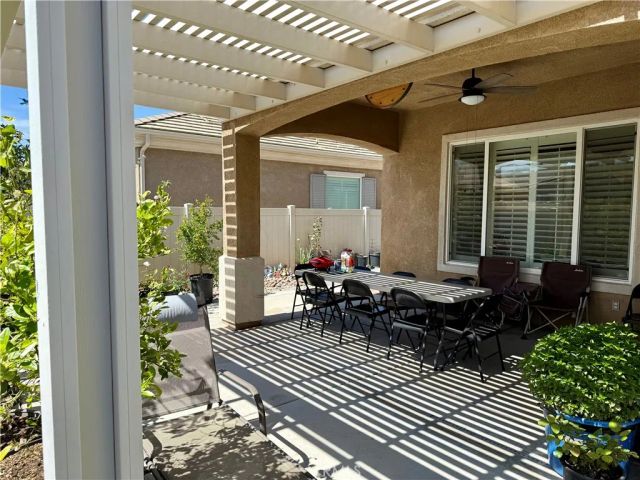 10485 Nobleton Road, Apple Valley, CA 92308