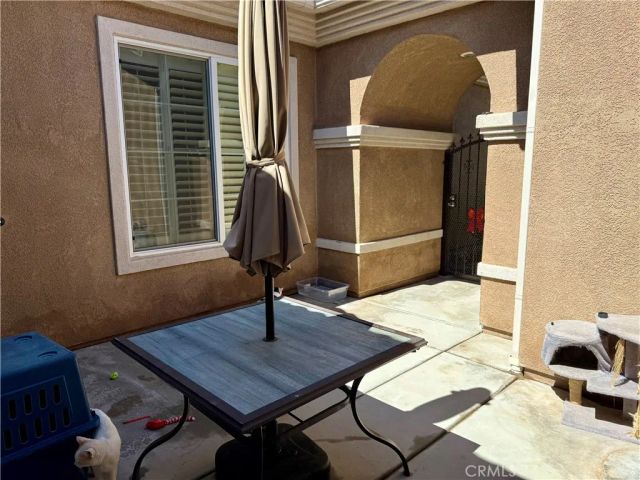 10485 Nobleton Road, Apple Valley, CA 92308