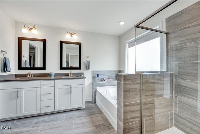 4810 Chase Hill Way, Raleigh, NC 27603