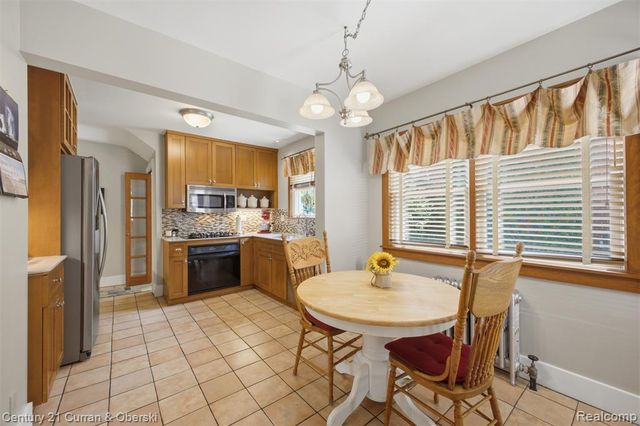 307 Tannahill Street, Dearborn, MI 48124