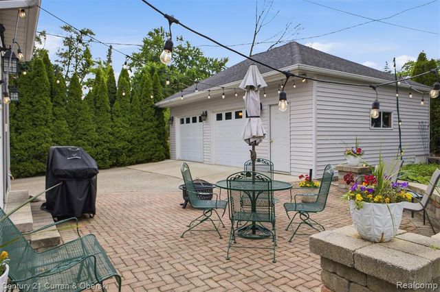 307 Tannahill Street, Dearborn, MI 48124