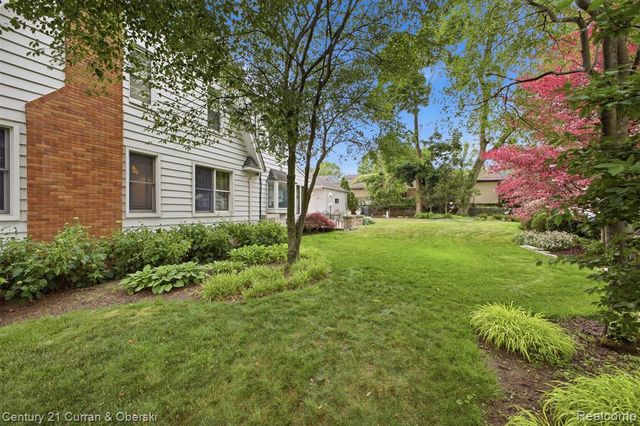 307 Tannahill Street, Dearborn, MI 48124