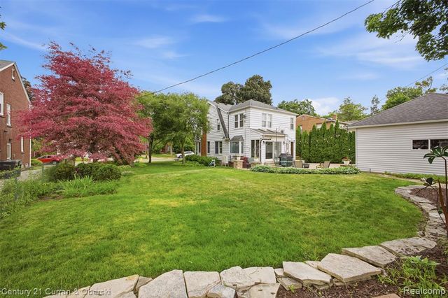 307 Tannahill Street, Dearborn, MI 48124