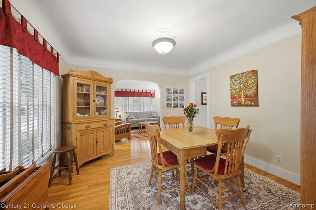 307 Tannahill Street, Dearborn, MI 48124
