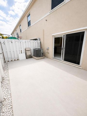 461 NE 5th Way 461, Florida City, FL 33034