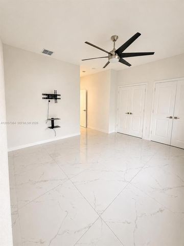 461 NE 5th Way 461, Florida City, FL 33034
