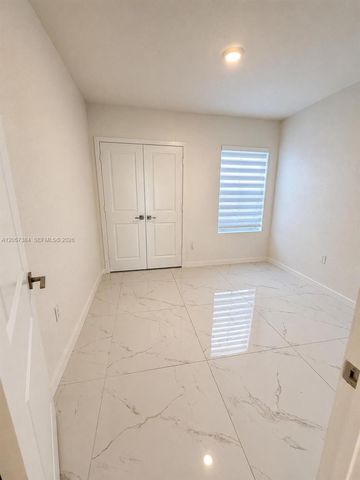 461 NE 5th Way 461, Florida City, FL 33034