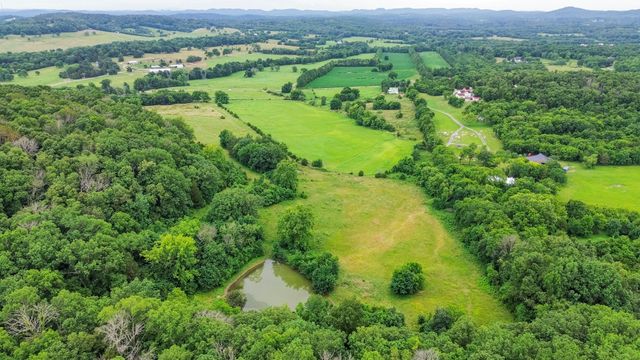 6677 Trousdale Ferry Pike, Lebanon, TN 37090