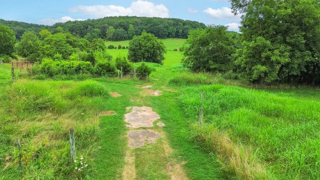 6677 Trousdale Ferry Pike, Lebanon, TN 37090