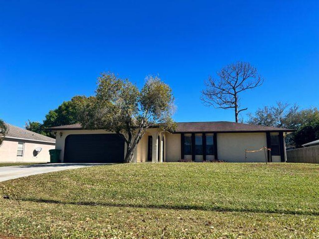 1365 SE Bayharbor Street, Port St. Lucie, Port St Lucie, FL 34983