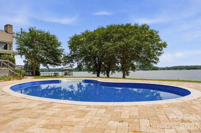 4872 E Liberty Hill Road, York, SC 29745