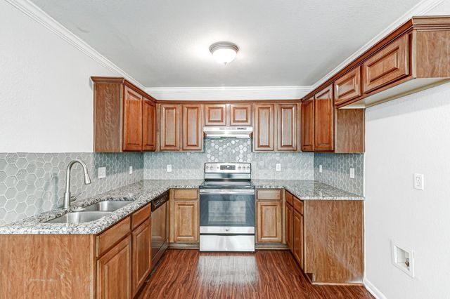 6433 Leana Avenue, Dallas, TX 75241