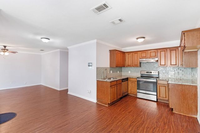 6433 Leana Avenue, Dallas, TX 75241
