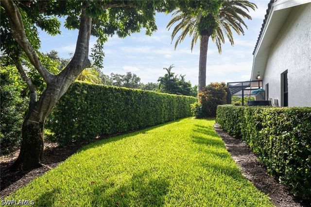 196 Monterey DR, Naples, FL 34119