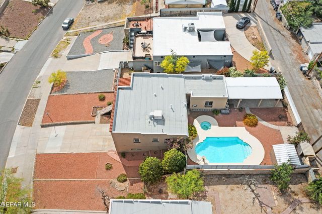 825 GALLOWAY Drive, El Paso, TX 79902