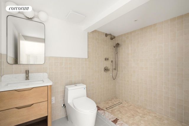 700 MONROE Street, New York City, NY 11221