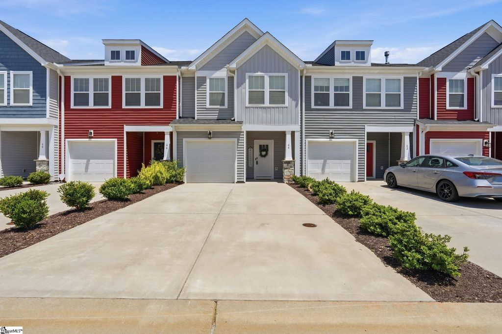 64 Mardale Lane, Greenville, SC 29609