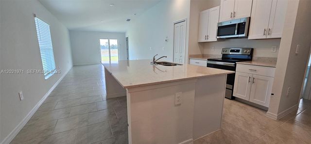 20190 Caroline Creek 250 250, Lehigh Acres, FL 33974