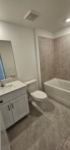 20190 Caroline Creek 250 250, Lehigh Acres, FL 33974