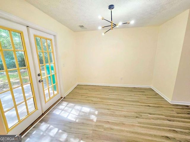1557 Springleaf Court SE, Smyrna, GA 30080