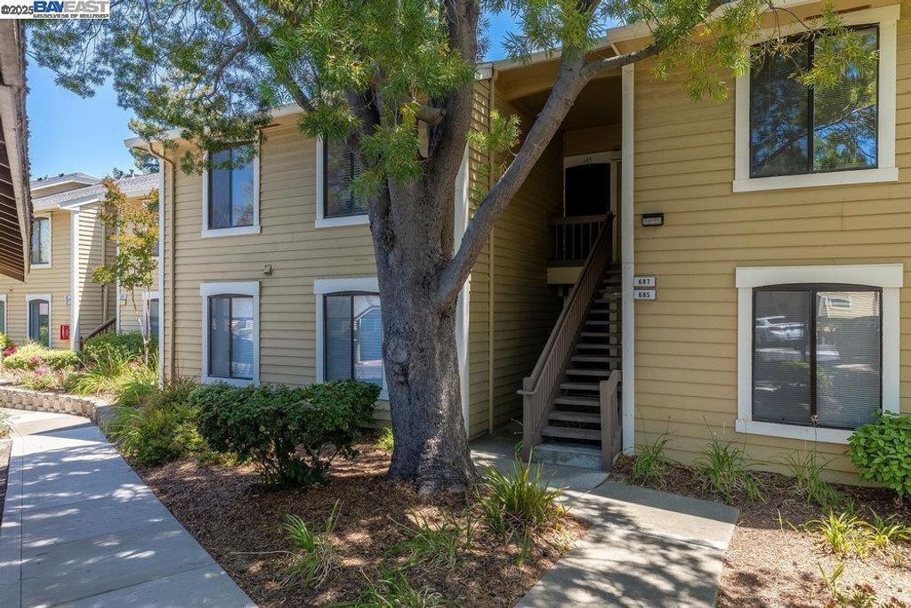 683 Center Ave, Martinez, CA 94553