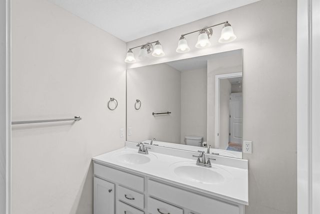 5556 SWEETGUM CIR, Columbia, MO 65202