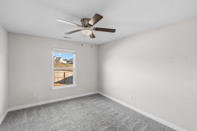 5556 SWEETGUM CIR, Columbia, MO 65202