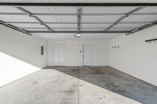 5556 SWEETGUM CIR, Columbia, MO 65202