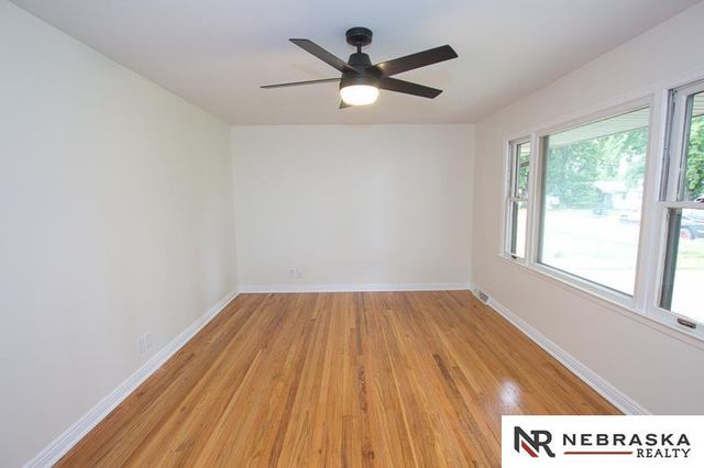 4100 Greenwood Street, Lincoln, NE 68504