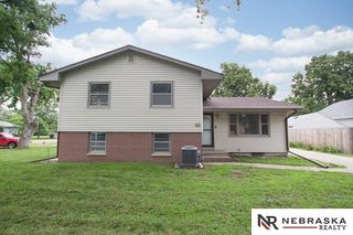 4100 Greenwood Street, Lincoln, NE 68504