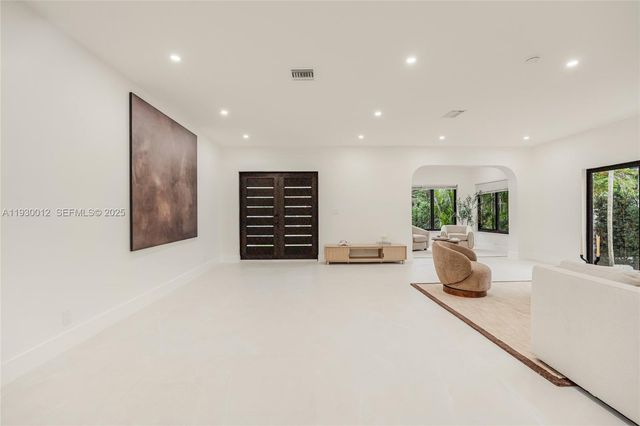 1344 SW 18th St, Miami, FL 33145