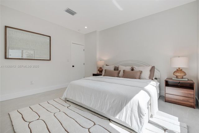 1344 SW 18th St, Miami, FL 33145