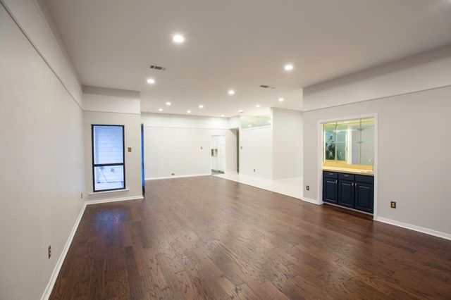 16114 Shadybank Drive, Dallas, TX 75248