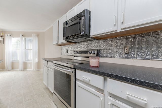 7154 Elusive Pass, San Antonio, TX 78233